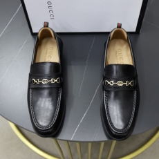 Gucci Leather Shoes